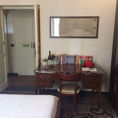 Bed&Breakfast Edel Genoa Exterior photo